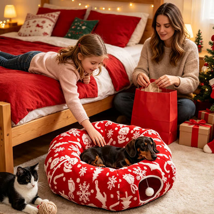 Christmas Cat Tunnel Bed | Washable Donut Play Cave & Nest